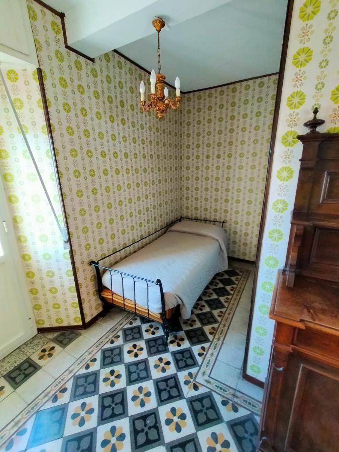Casa Vacanze "La Quiete" Nonio エクステリア 写真